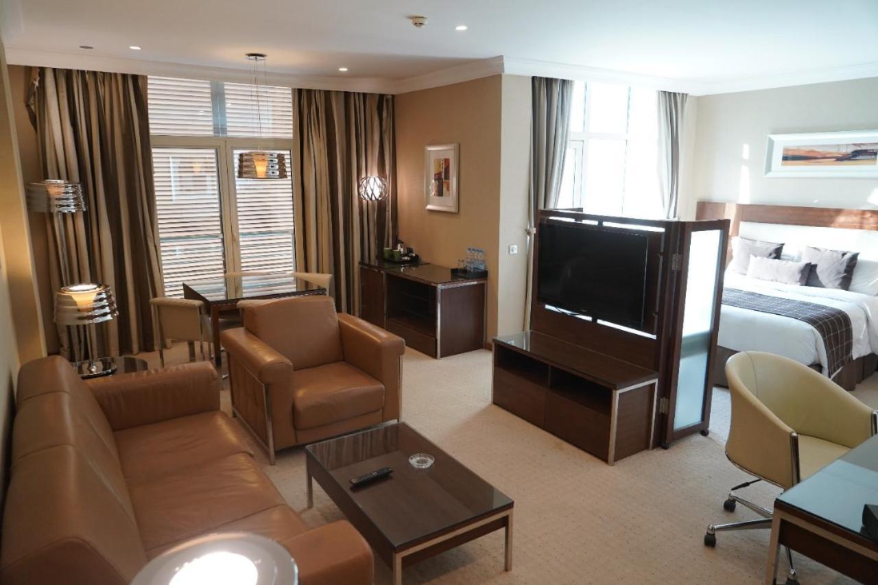 Rayhaan Karbala Hotel & Suites Buitenkant foto
